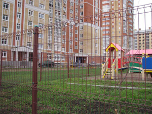 Ограждение дворовое